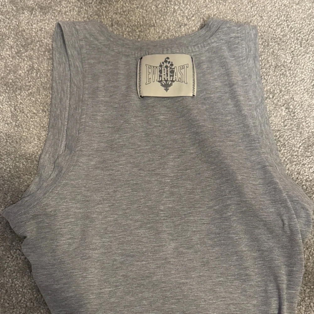 FP Movement by Free People Gray Sleeveless Crop Top - Picture 3 of 3